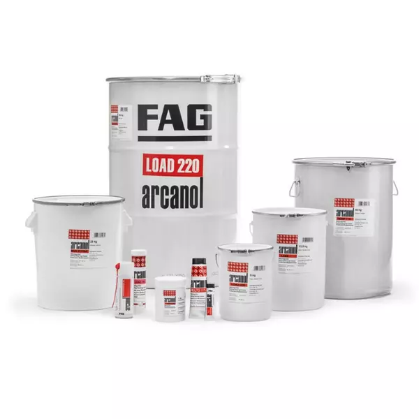 FAG Schmierstoffe in verschiedenen Behältern, darunter Fässer, Eimer und Tuben, mit dem Label "Arcanol Load 220".