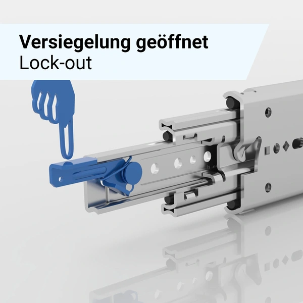 Metallschiene mit offenem, blauem Verriegelungsmechanismus, der von einer blauen Hand gehalten wird; Beschriftung "Versiegelung geöffnet / Lock-out".