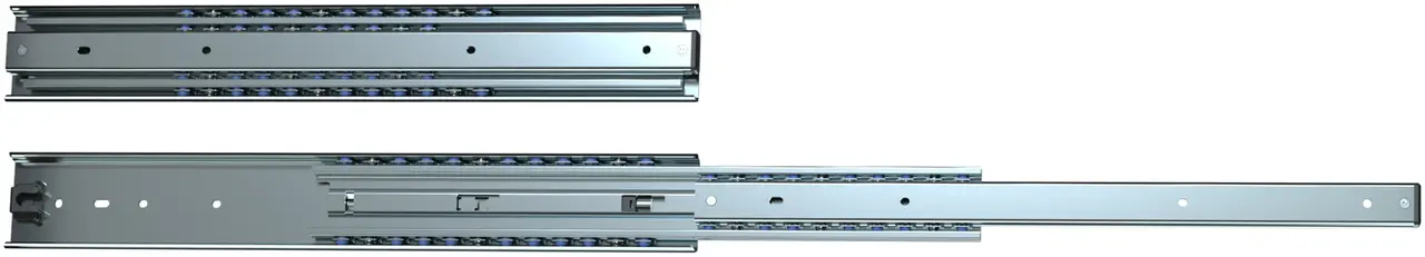 Zwei Schwerlast-Teleskopschienen aus Metall, eine in geschlossenem und eine in ausgezogenem Zustand, mit blauen Rollen sichtbar entlang der Führung.